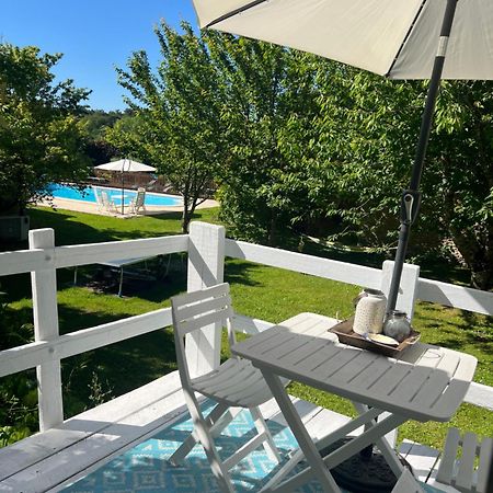 La Colline De Tilleul - Les Deux Puits - Cosy Cottage With Swimming Pool Near Aubeterre Saint-Romain  外观 照片